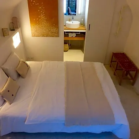 Le Tilleul Bed & Breakfast